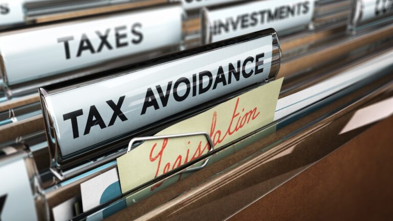 Mastering Tax & Compliance: How Small Businesses Can Avoid Penalties, Maximize Deductions, and Stay Audit-Ready